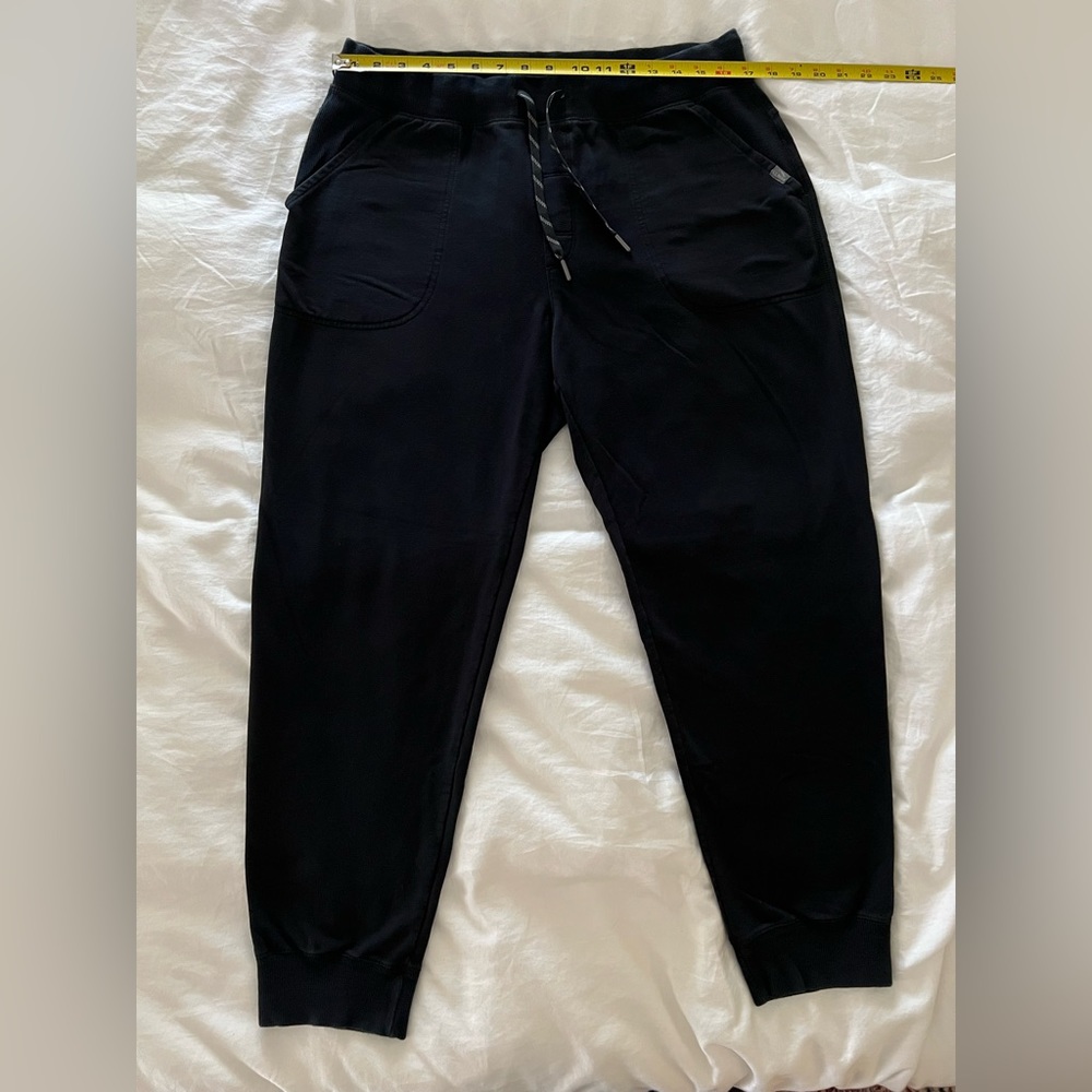 LL Bean Black Joggers Large 30”